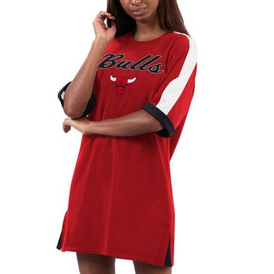 Women's G-III 4Her by Carl Banks Red Chicago Bulls Flag Sneaker Dress
