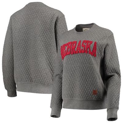 Women's Pressbox Heather Charcoal Nebraska Huskers Moose Quilted Pullover Sweatshirt in Heather Gray