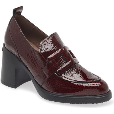 Wonders Loafer Pump in Burgundy Patent Leather 