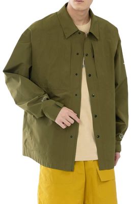 Woolrich GoreTex Light Pac Waterproof Jacket in Olive