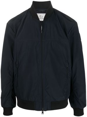 Woolrich logo-patch zip-up bomber jacket - Blue