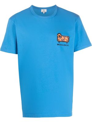 Woolrich patch-detail short-sleeved T-shirt - Blue