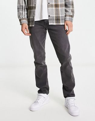 Wrangler Texas slim jeans in gray