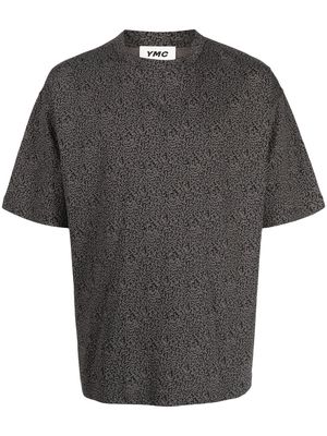 YMC all-over logo-print T-shirt - Grey