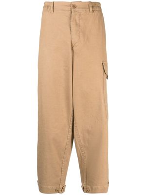 YMC elasticated-waist cropped trousers - Brown