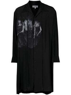 Yohji Yamamoto graphic-print longline shirt - Black