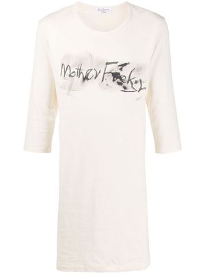 Yohji Yamamoto long slogan print T-shirt - Neutrals