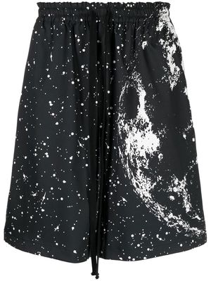 Yoshiokubo moon print shorts - Black