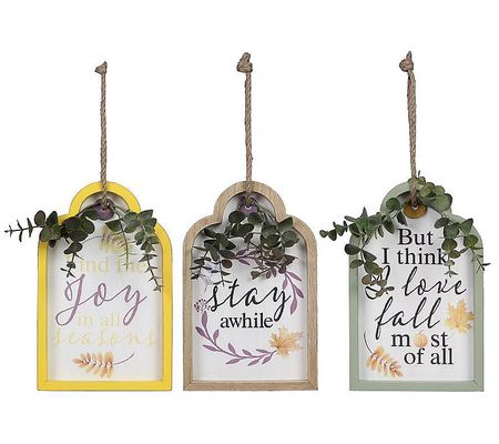 Young's set of 3 wood framed gift tag signs