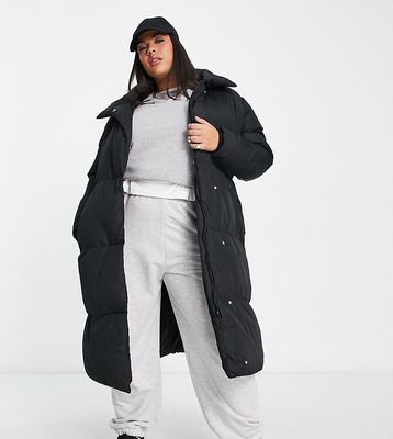 Yours belted midi puffer coat in black
