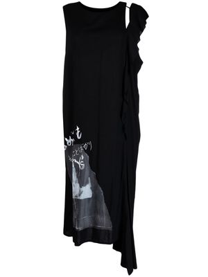 Y's graphic-print draped midi dress - Black