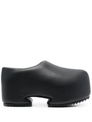 YUME YUME almond-toe faux-leather platform clogs - Black