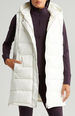 zella Long Hooded Puffer Vest in Ivory Egret