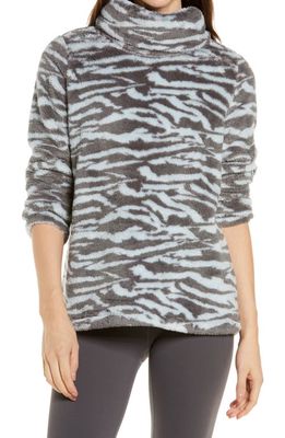 zella Nikki Furry Fleece Sweatshirt in Grey Shadow Wild Zebra