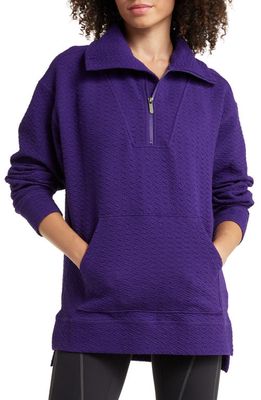 zella Oversize Textured Half Zip Sweatshirt in Blackberry