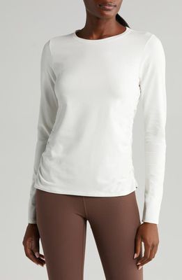 zella Ruched Long Sleeve T-Shirt in Ivory Egret