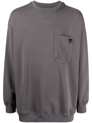 ZZERO BY SONGZIO patch-pocket crew-neck sweatshirt - Grey